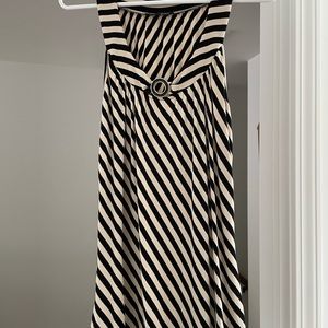 Sleeveless Spense Top